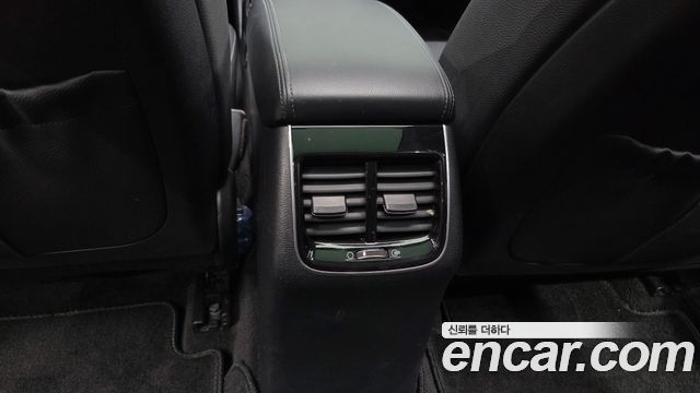 Kia K7 3.0 LPI Luxury (Rental Car) 2019 — фото 36