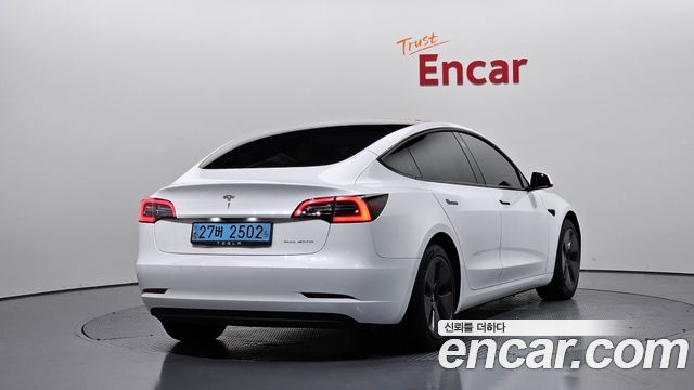 Tesla Model 3 Long Range AWD 2022 — фото 2