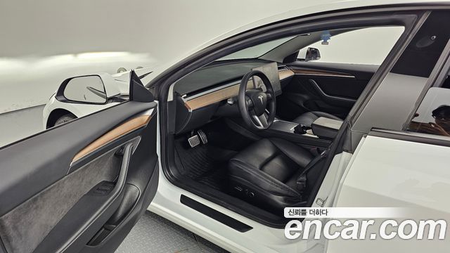 Tesla Model 3 Long Range AWD 2022 — фото 10