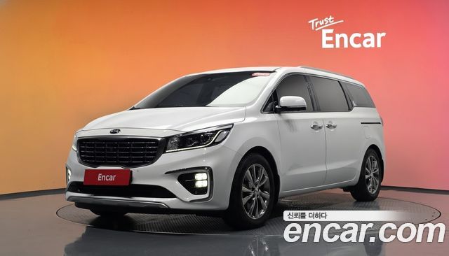 Kia Carnival 9-Seater Noblesse Special 2019 — фото 1