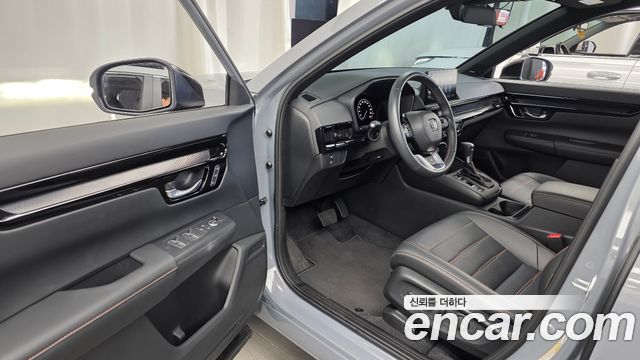 Honda CR-V (VI) 2.0 Hybrid Touring 4WD 2024 — фото 10