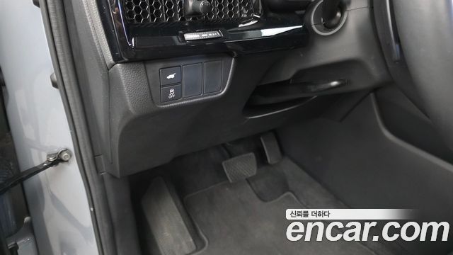 Honda CR-V (VI) 2.0 Hybrid Touring 4WD 2024 — фото 18