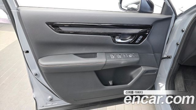 Honda CR-V (VI) 2.0 Hybrid Touring 4WD 2024 — фото 24