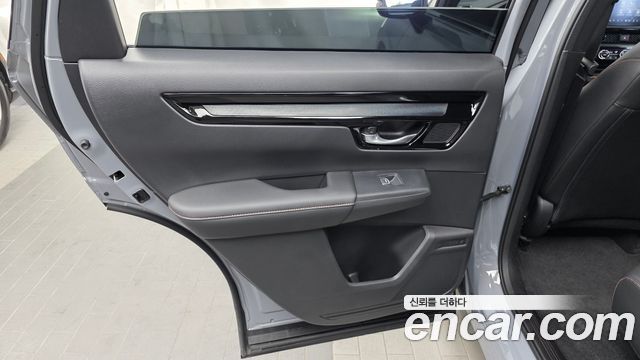 Honda CR-V (VI) 2.0 Hybrid Touring 4WD 2024 — фото 25