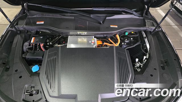 Audi e-tron 55 Quattro 2023 — фото 15