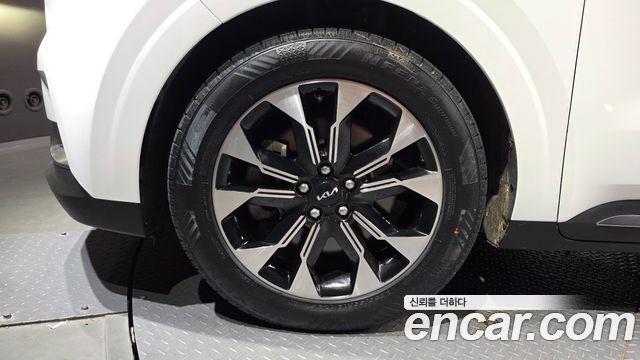 Kia Carnival (IV) Diesel 9-Seater Noblesse 2023 — фото 5