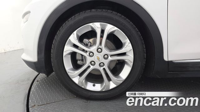 Chevrolet Bolt EV EV LT DLX 2018 — фото 5