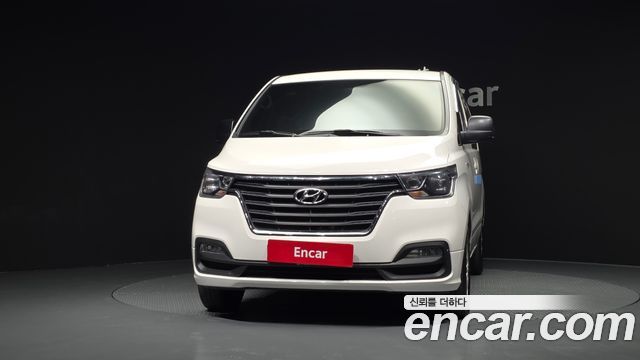 Hyundai Grand Starex Van 3-Seater Smart 2020 — фото 3