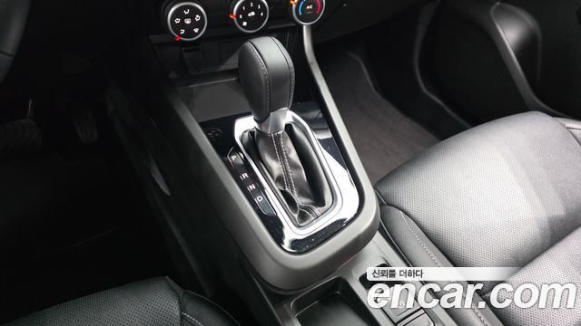 Renault Korea XM3 1.6 GTe LE 2023 — фото 9