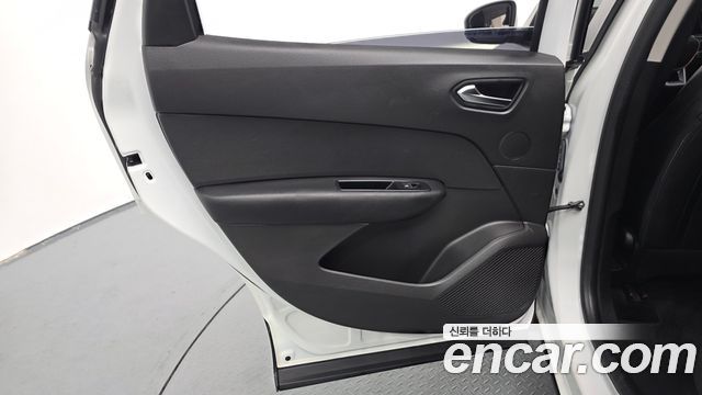 Renault Korea XM3 1.6 GTe LE 2023 — фото 31