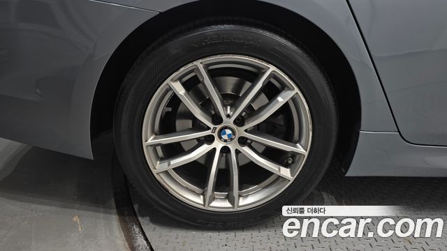 BMW 5 Series (G30) 520d xDrive M Sport Package Plus 2017 — фото 5