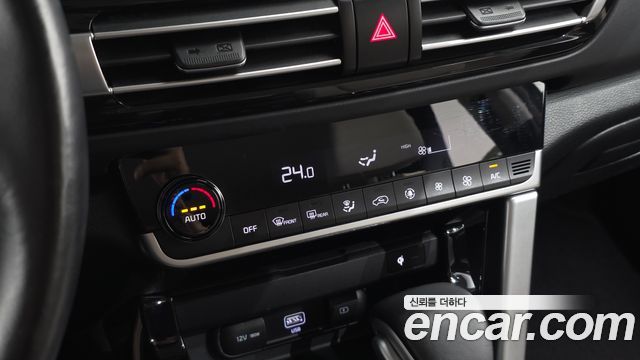 Kia Seltos Gasoline 1.6 Turbo 2WD Gravity 2023 — фото 18