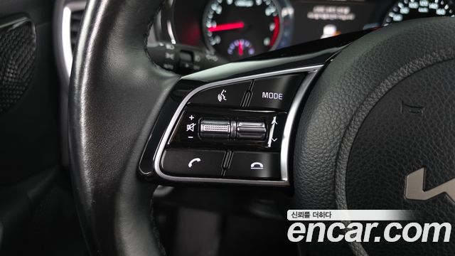 Kia Seltos Gasoline 1.6 Turbo 2WD Gravity 2023 — фото 29