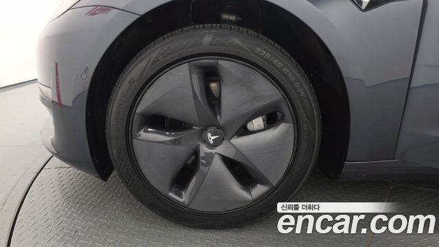Tesla Model 3 Standard Range Plue RWD 2020 — фото 5