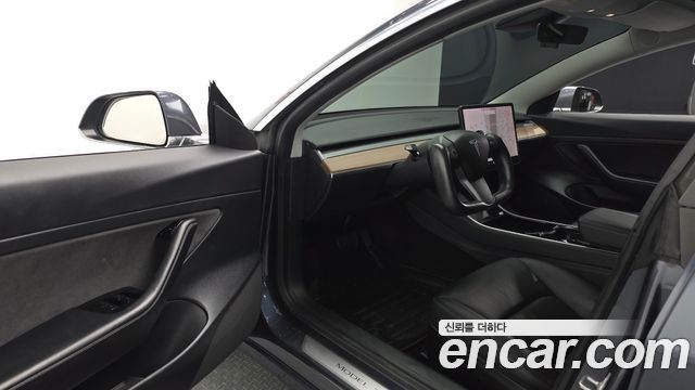 Tesla Model 3 Standard Range Plue RWD 2020 — фото 10