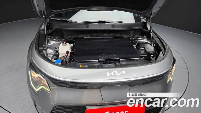 Kia Niro EV Air 2024 — фото 6