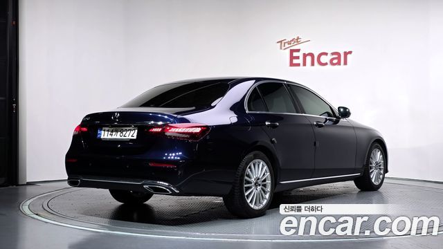 Mercedes-Benz E-Class (W213) E250 Exclusive 2021 — фото 2