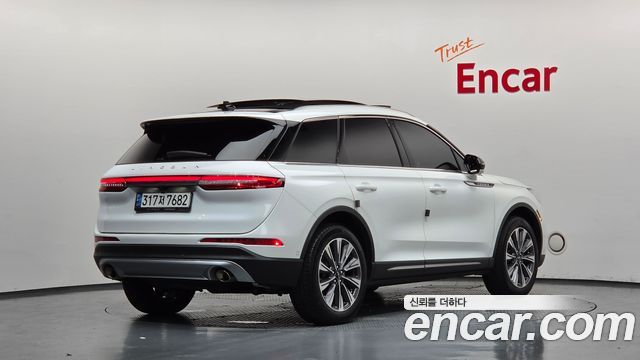 Lincoln Corsair 2.0 Reserve AWD 2020 — фото 2