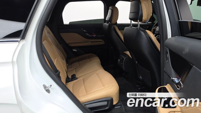 Lincoln Corsair 2.0 Reserve AWD 2020 — фото 15