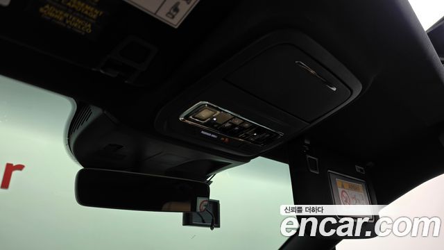 Lincoln Corsair 2.0 Reserve AWD 2020 — фото 34