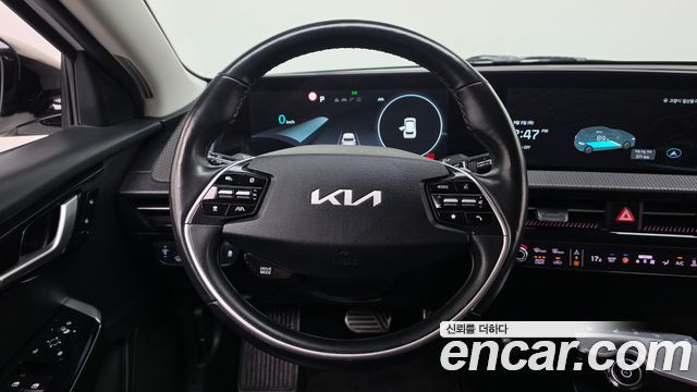 Kia EV6 Long Range Earth 2022 — фото 13