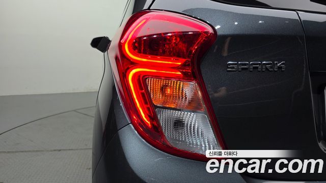 Chevrolet Spark Premier 2020 — фото 23