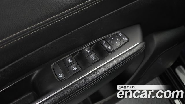 Renault Korea SM6 2.0 GDe LE 2017 — фото 27