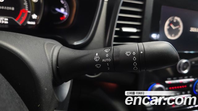 Renault Korea SM6 2.0 GDe LE 2017 — фото 30