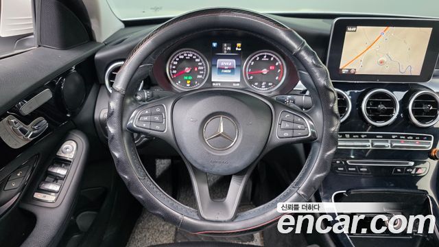 Mercedes-Benz C-Class (W205) C200 2016 — фото 13