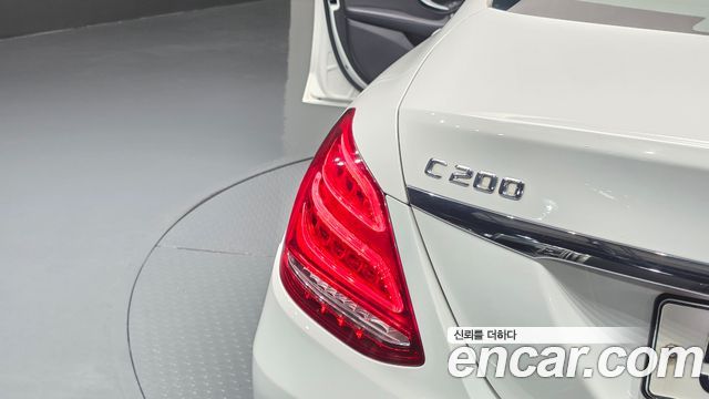 Mercedes-Benz C-Class (W205) C200 2016 — фото 23