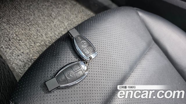 Mercedes-Benz C-Class (W205) C200 2016 — фото 28