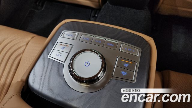 Genesis G80 (RG3) Gasoline 2.5 Turbo 2WD 2023 — фото 31