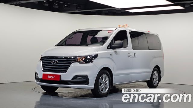 Hyundai Grand Starex Wagon 12-Seater Modern 2019 — фото 1