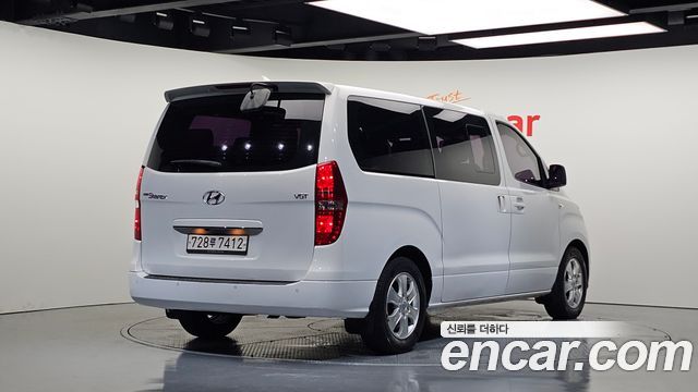Hyundai Grand Starex Wagon 12-Seater Modern 2019 — фото 2