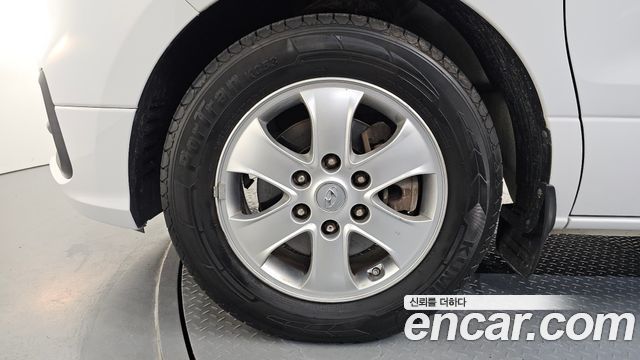 Hyundai Grand Starex Wagon 12-Seater Modern 2019 — фото 5