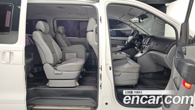Hyundai Grand Starex Wagon 12-Seater Modern 2019 — фото 11