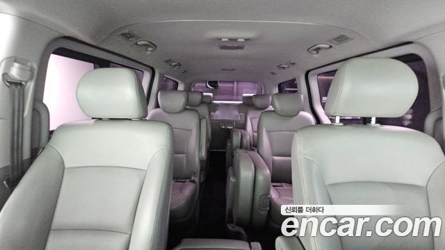 Hyundai Grand Starex Wagon 12-Seater Modern 2019 — фото 13