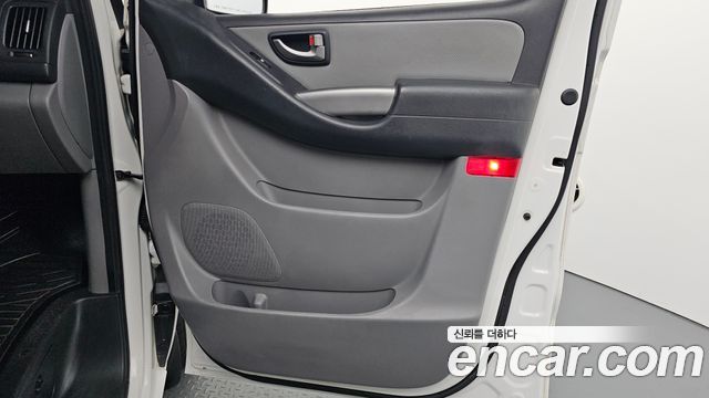 Hyundai Grand Starex Wagon 12-Seater Modern 2019 — фото 25