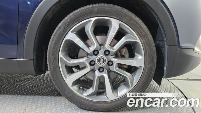 KG Mobility (SsangYong) Tivoli LX 2WD HI-DLX 2015 — фото 21