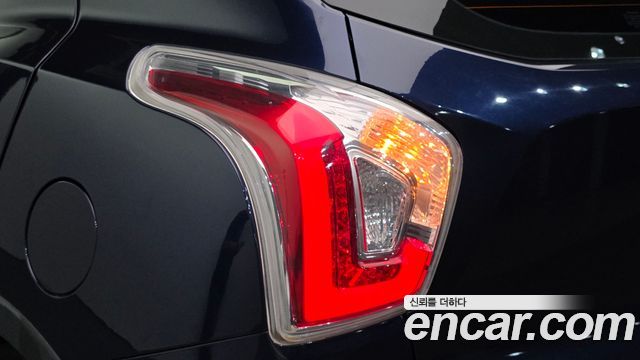KG Mobility (SsangYong) Tivoli LX 2WD HI-DLX 2015 — фото 23