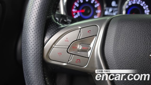 KG Mobility (SsangYong) Tivoli LX 2WD HI-DLX 2015 — фото 27