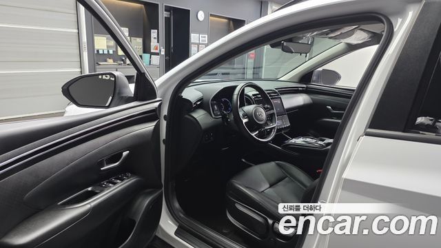 Hyundai Tucson Hybrid (NX4) Premium 2WD 2023 — фото 10