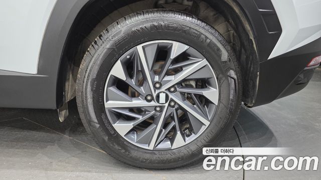 Hyundai Tucson Hybrid (NX4) Premium 2WD 2023 — фото 21