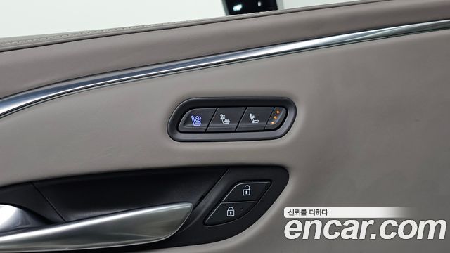 Cadillac Escalade (V) 6.2 Sports Platinum 2021 — фото 29