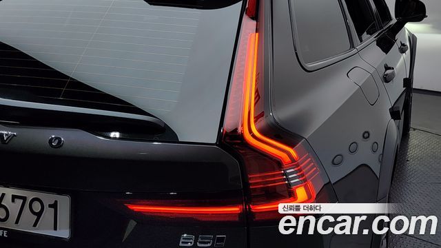 Volvo V90 Cross Country B5 Ultimate AWD 2023 — фото 29