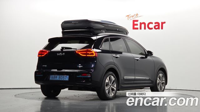 Kia Niro EV Noblesse 2022 — фото 2