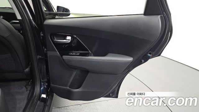 Kia Niro EV Noblesse 2022 — фото 31