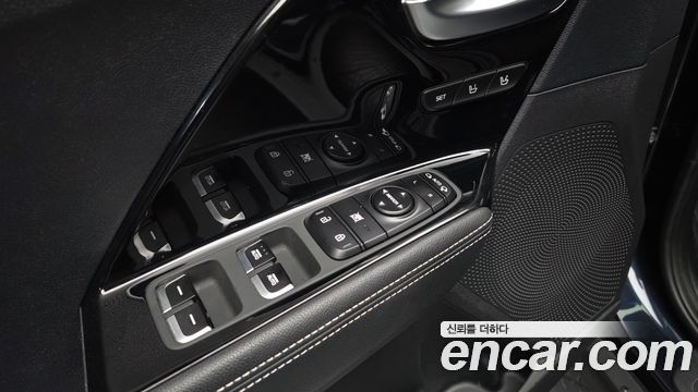 Kia Niro EV Noblesse 2022 — фото 36