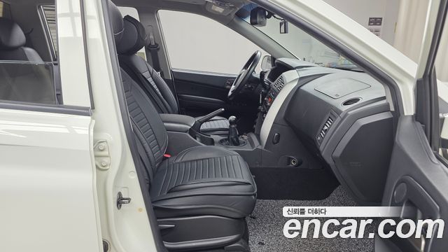 KG Mobility (SsangYong) Korando Sport CX7 4WD Mania 2014 — фото 11