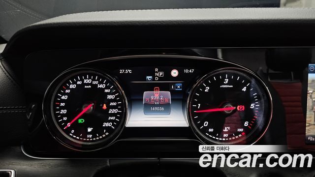 Mercedes-Benz E-Class (W213) E220d Cabriolet 2018 — фото 8